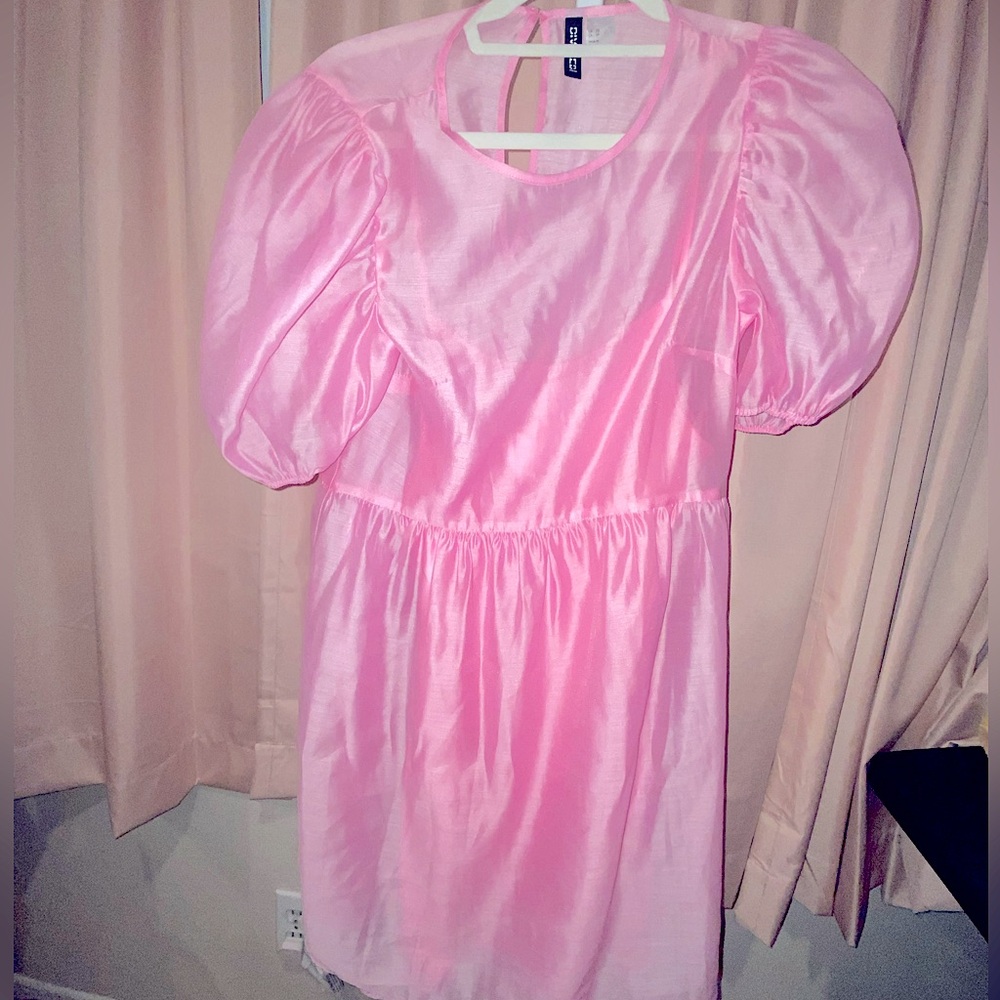 H&M Dress Pink To All the Boys I’ve Loved Before Size XS
